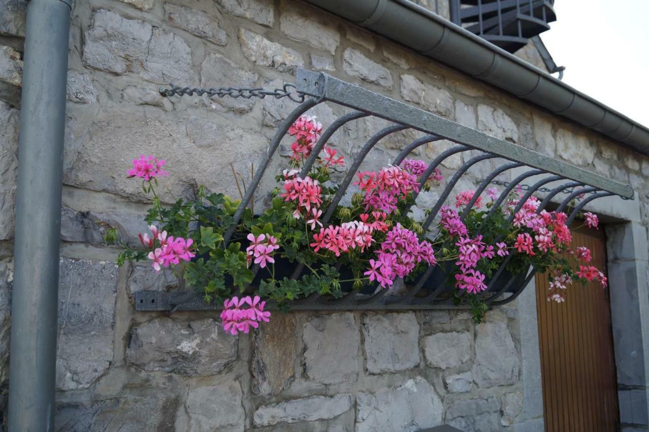 Gite Saboti Dinant Exterior photo